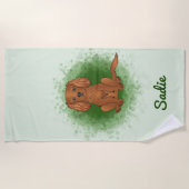 Ruby Cavalier King Charles Spaniel Dog On Green Strandtuch (Vorderseite)