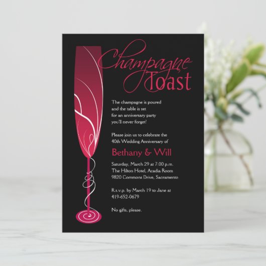 Ruby Champagne Toast Einladung (Stehend Vorderseite)