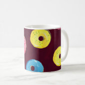 Ruby Donuts: Aquarellfarbenes, nahtloses Muster. Kaffeetasse (VorderseiteRechts)