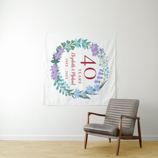 Ruby Floral Bluebell Lilac Wreath zum 40. Jahresta Wandteppich (Beispiel (Horizontal))