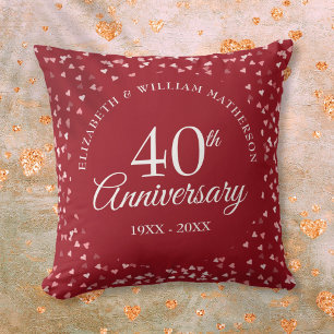 Ruby Hearts Confetti zum 40. Hochzeitstag Kissen