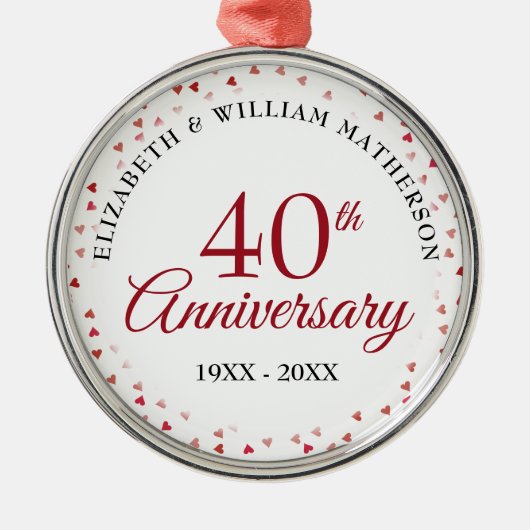 Ruby Hearts zum 40. Jahrestag Ornament Aus Metall (Vorne)