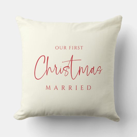 Ruby Radiance First Christmas Verheiratet Personal Kissen (Vorderseite)