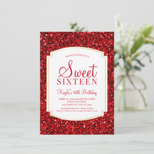 Ruby Red Glitzer Sweet 16 Einladungen (Stehend Vorderseite)