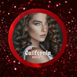 Ruby Shine Pageant Button<br><div class="desc">Lass deinen pageant Geist glänzen! Laden Sie Ihr Foto hoch und geben Sie Ihren Namen und den Titel der Seite ein,  um den ultimativen Fanbutton für Seiten zu erstellen.</div>