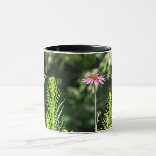 Ruby-Throated Hummingbird "In Blume" Tasse (Zentrum)