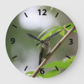 Ruby Throated Hummingbird (The Watcher) Große Wanduhr (Vorderseite)