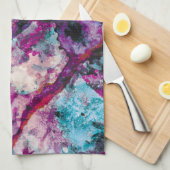 Ruby und Sapphire Crystal Geode Abstrakt Geschirrtuch (Viertel Falte)