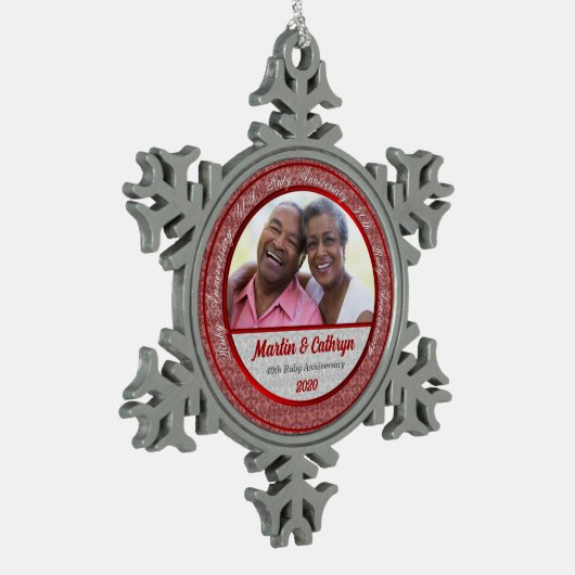 Ruby Wedding Annivsersary Red Foto Schneeflocken Zinn-Ornament (Links)