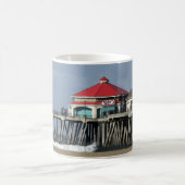 Ruby's Diner - Huntington Beach Pier Coffee Tasse (Mittel)