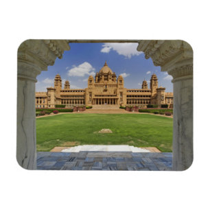 Rückansicht des Umaid Bhawan Palace Hotels, Jodjpu Magnet