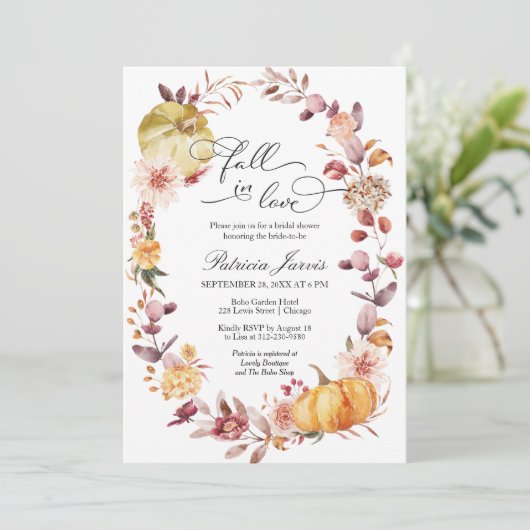 Rückgang der Liebe Herbst Blätter Pumpkin-Brautpar Einladung (Stehend Vorderseite)