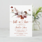 Rückgang der Liebe Rust Floral Fall Brautparty Einladung (Stehend Vorderseite)