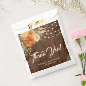 Rückgang der Liebe Rustikales Brautparty aus Holz Geschenktütchen (Versiegelt)