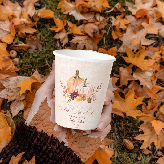 Rückgang des Brautparty im Brautparty der Liebe Pappbecher