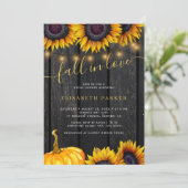 Rückgang in der Liebe rustikale Blumenholz Brautpa Einladung (Stehend Vorderseite)