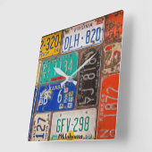 Rückholung des Lizenzplatzes Quadratische Wanduhr (Winkel)