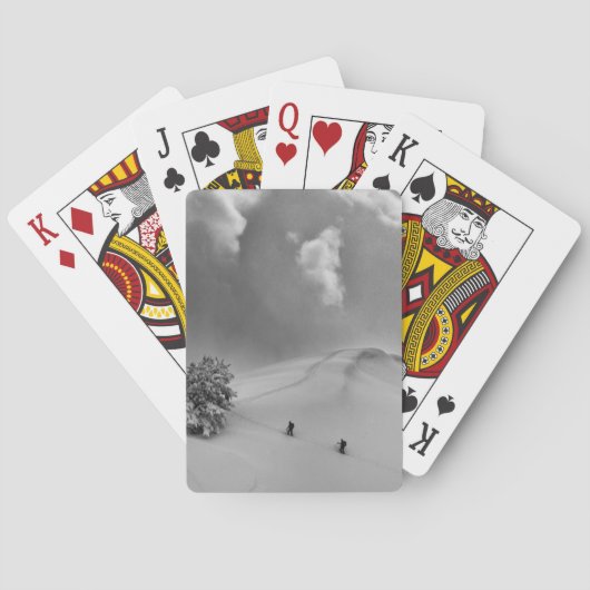 Rückland-Skitonnen in frischem Pulver Spielkarten (Rückseite)