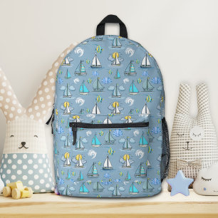 Rucksack für das graue Segelboot