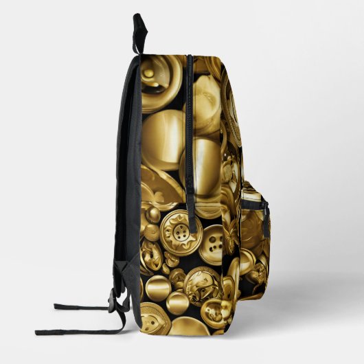 Rucksack mit Goldknöpfen (Links)