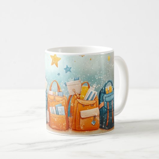 Rucksäcke und Schulmaterial für den Schulbeginn. Kaffeetasse (VorderseiteRechts)