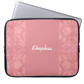 Ruddy Pink Batik Name Laptopschutzhülle (Vorderseite)
