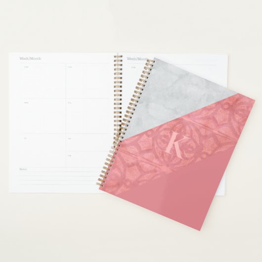Ruddy Pink Batik und Graufarbenbrief Planer (Anzeige)
