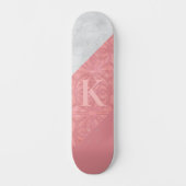 Ruddy Pink Batik und Graufarbenbrief Skateboard (Vorderseite)