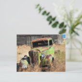 Ruderwagen vor dem verlassenen Bauernhof Postkarte (Stehend Vorderseite)