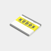 Rufen Sie die Auszeichnung für eine tolle Idee aus Post-it Klebezettel (angewinkelt)