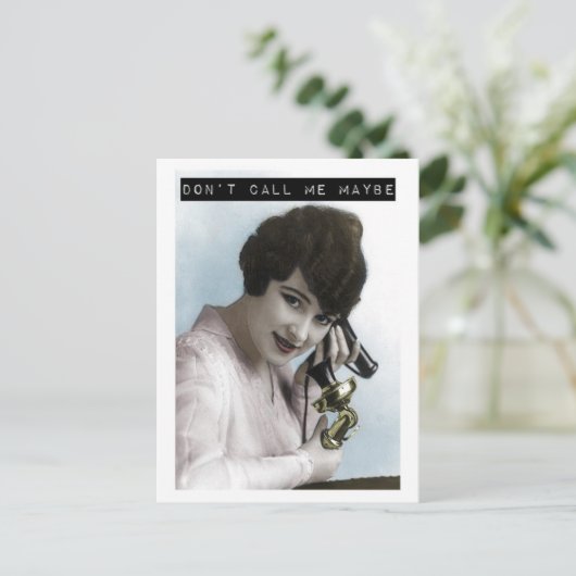 Rufen Sie mich vielleicht nicht auf Postkarte an (Stehend Vorderseite)