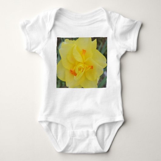Ruffle Daffodil Baby Strampler (Vorderseite)