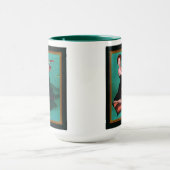 Ruffled Feathers von Gil Elvgren Tasse (Zentrum)