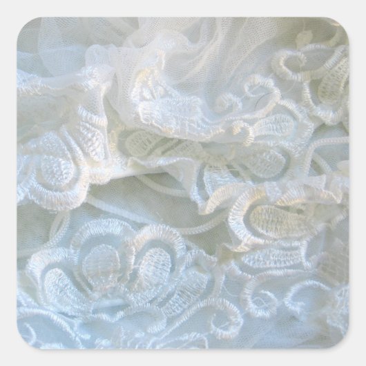 Ruffled White Lace Quadratischer Aufkleber (Vorderseite)