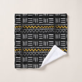 Rugged Black African Pattern with Yellow Badhandtuch Set (Waschlappen)
