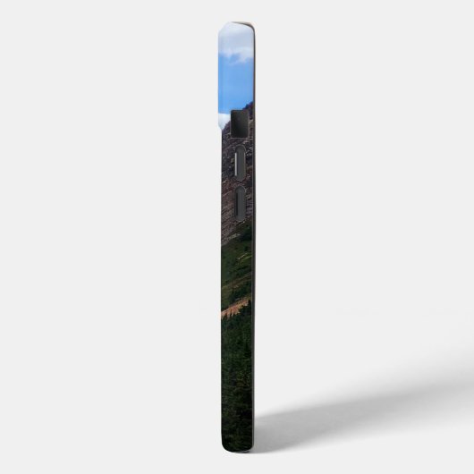 Rugged Blue Mountain View iPhone Case (Rückseite / Links)