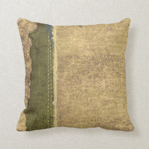 Rugged Tan and Forest Green Throw Kissen