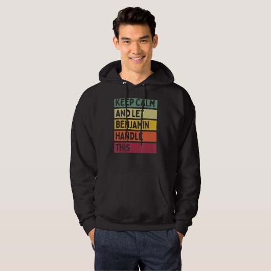 Ruhe behalten und Benjamin Lasse diesen Retro-Quot Hoodie (Vorne ganz)