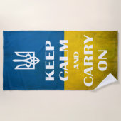 Ruhe behalten und das ukrainische Emblem-Trident w Strandtuch (Vorderseite)