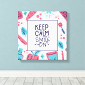 Ruhe behalten und Lächeln auf | Niedlicher Satz Leinwanddruck (Insitu (Holzboden))