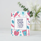 Ruhe behalten und Lächeln auf | Niedlicher Satz Postkarte (Stehend Vorderseite)