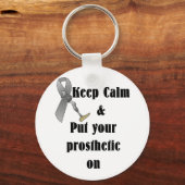 Ruhe behalten und Prothetik anziehen Schlüsselanhänger (Vorderseite)