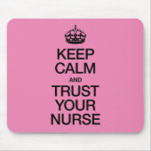 Ruhe behalten und Vertrauen in Ihre Krankenversich Mousepad (Vorne)