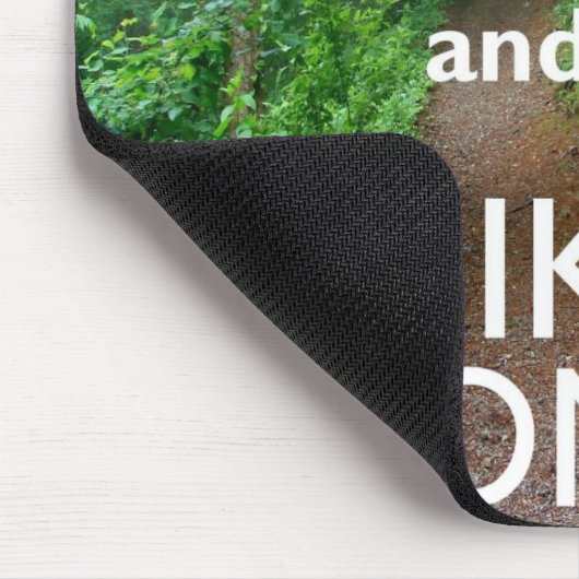 Ruhe behalten und Wandern Mousepad (Ecke)