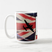 Ruhe bewahren und Tasse tragen (Links)