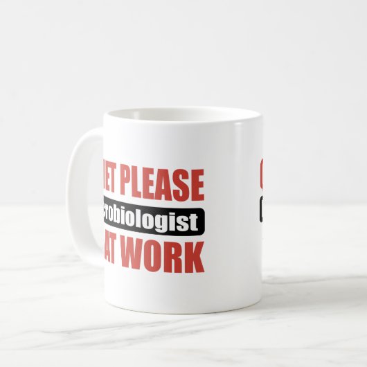 Ruhe-bitte Biologe bei der Arbeit Kaffeetasse (Vorderseite Links)