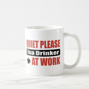 Ruhe-bitte Tee-Trinker bei der Arbeit Kaffeetasse