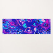Ruhe in Motion: Graffiti Hearts Vibrant Blau Yogamatte (Rückseite (Horizontal))