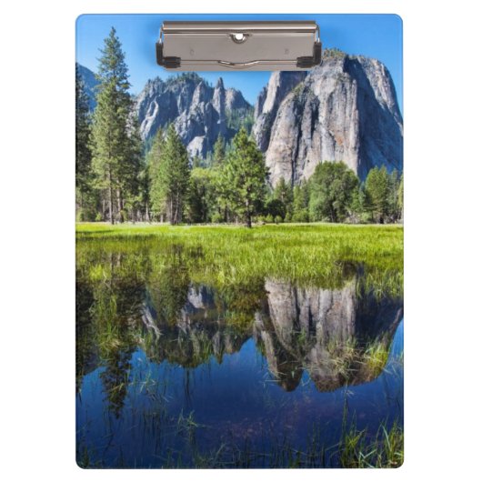 Ruhe in Yosemite Klemmbrett (Vorderseite)