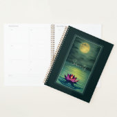 Ruhe - Schöne Lotus-Blume und Vollmond Planer (Anzeige)